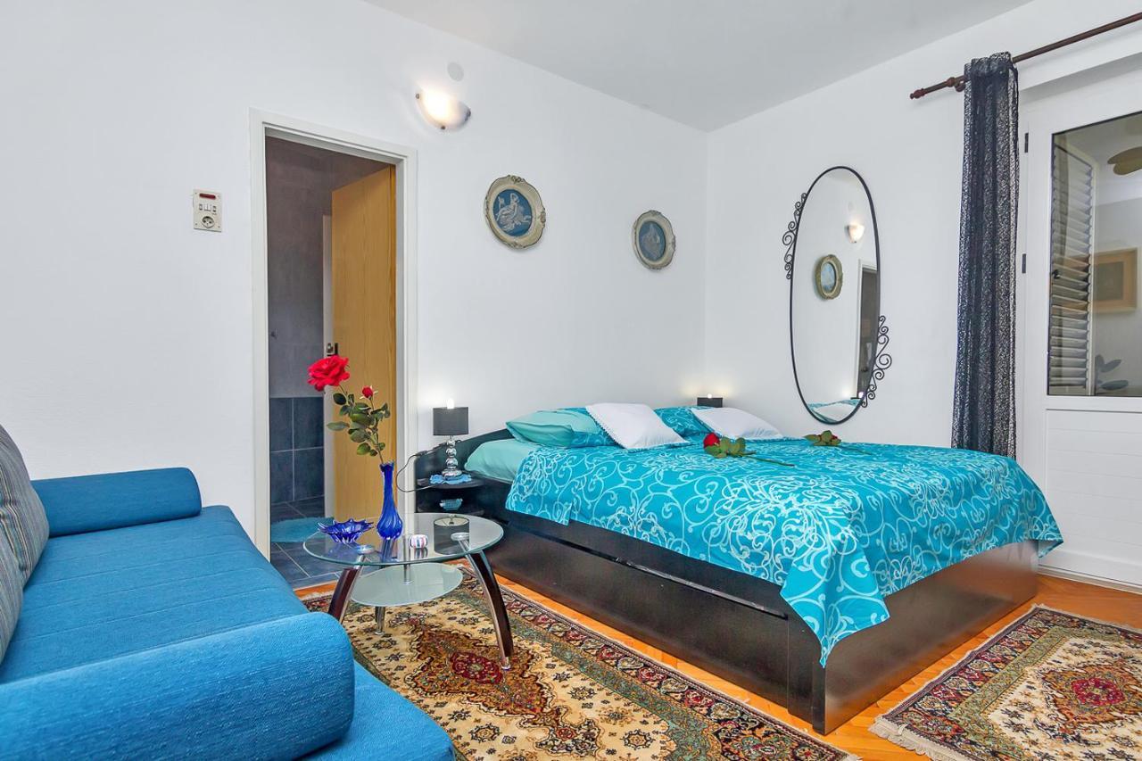 Villa Lory Makarska Exteriör bild